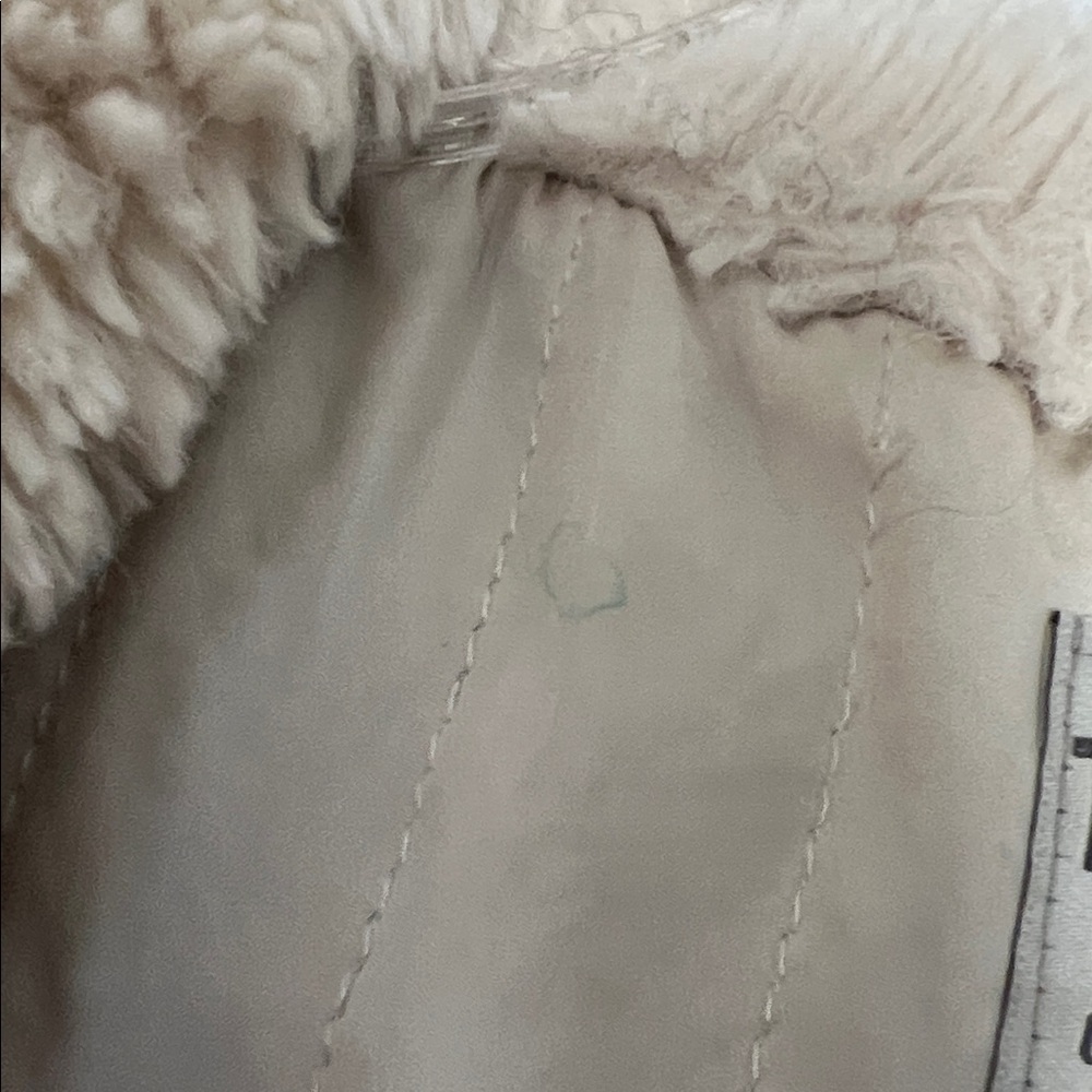 4/$20 Zara Gray Pea Coat with Cream Lining - Picture 3 of 7